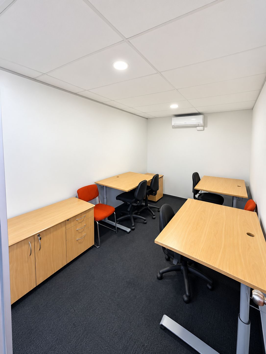 PalmSpace Private Office Suite Interior